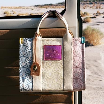 TOTE BAGS