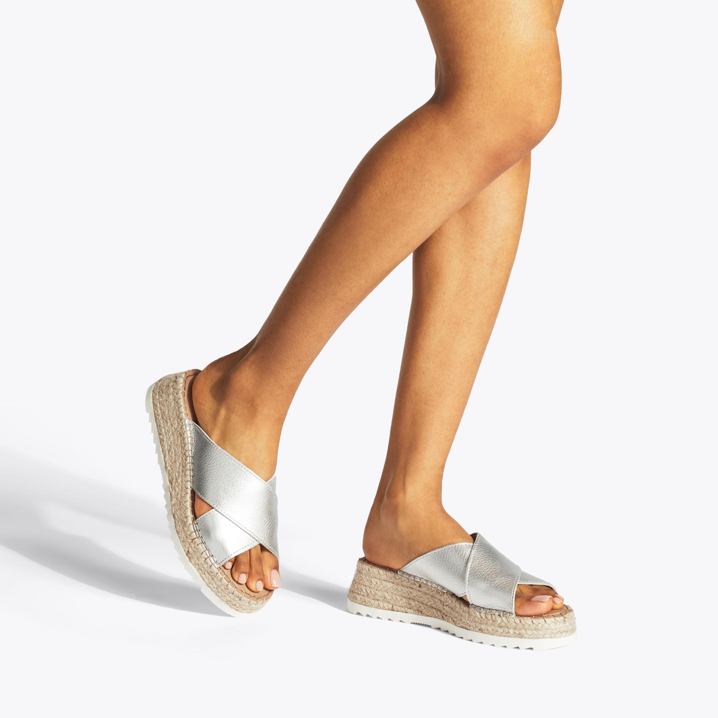 サンダル・ミュール CARVEN SS25 SANDALS (6251161232 CARVEN) CARVEN: Shoes woman - Black | Carven heeled sandals