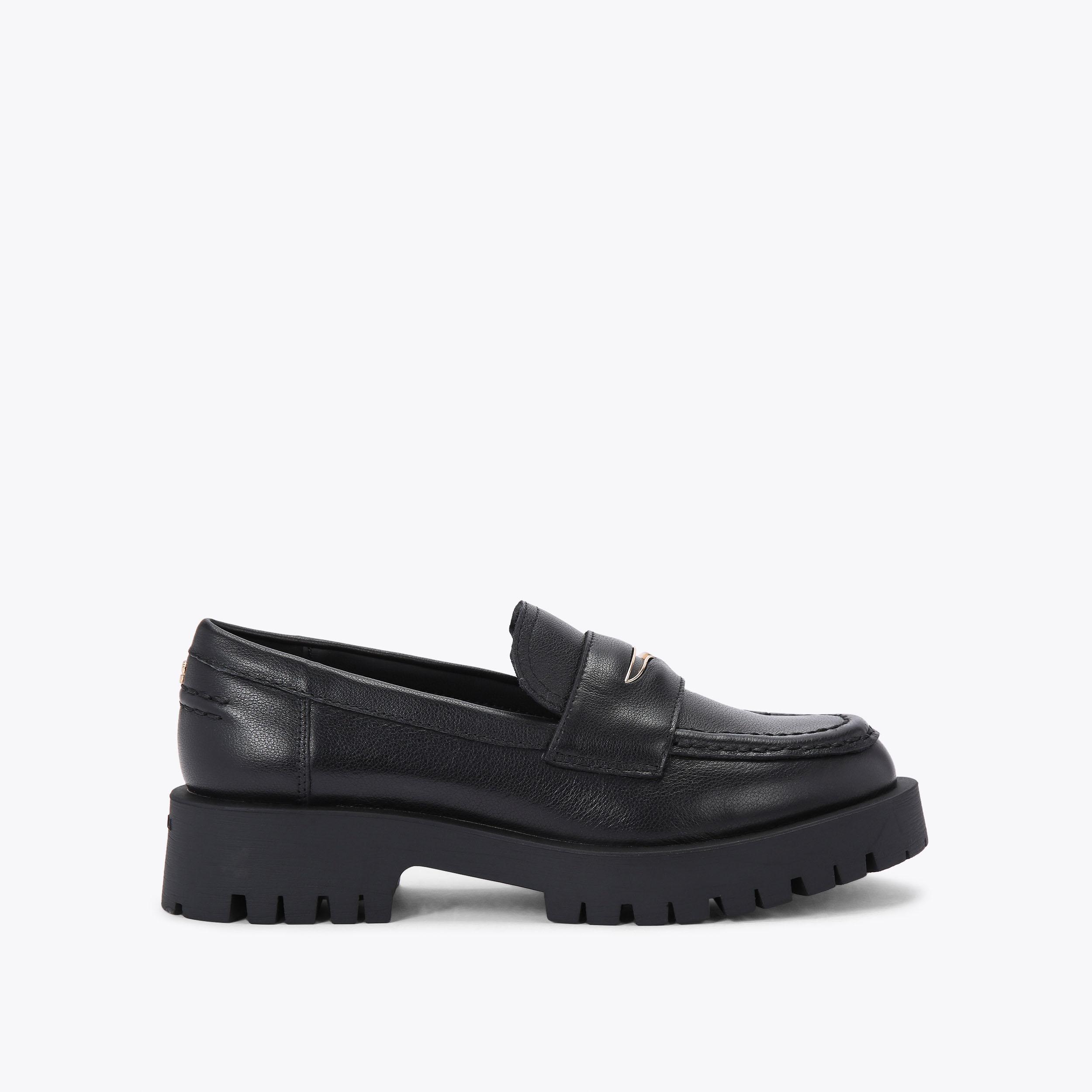 STOMPER 2 black leather loafer by CARVELA