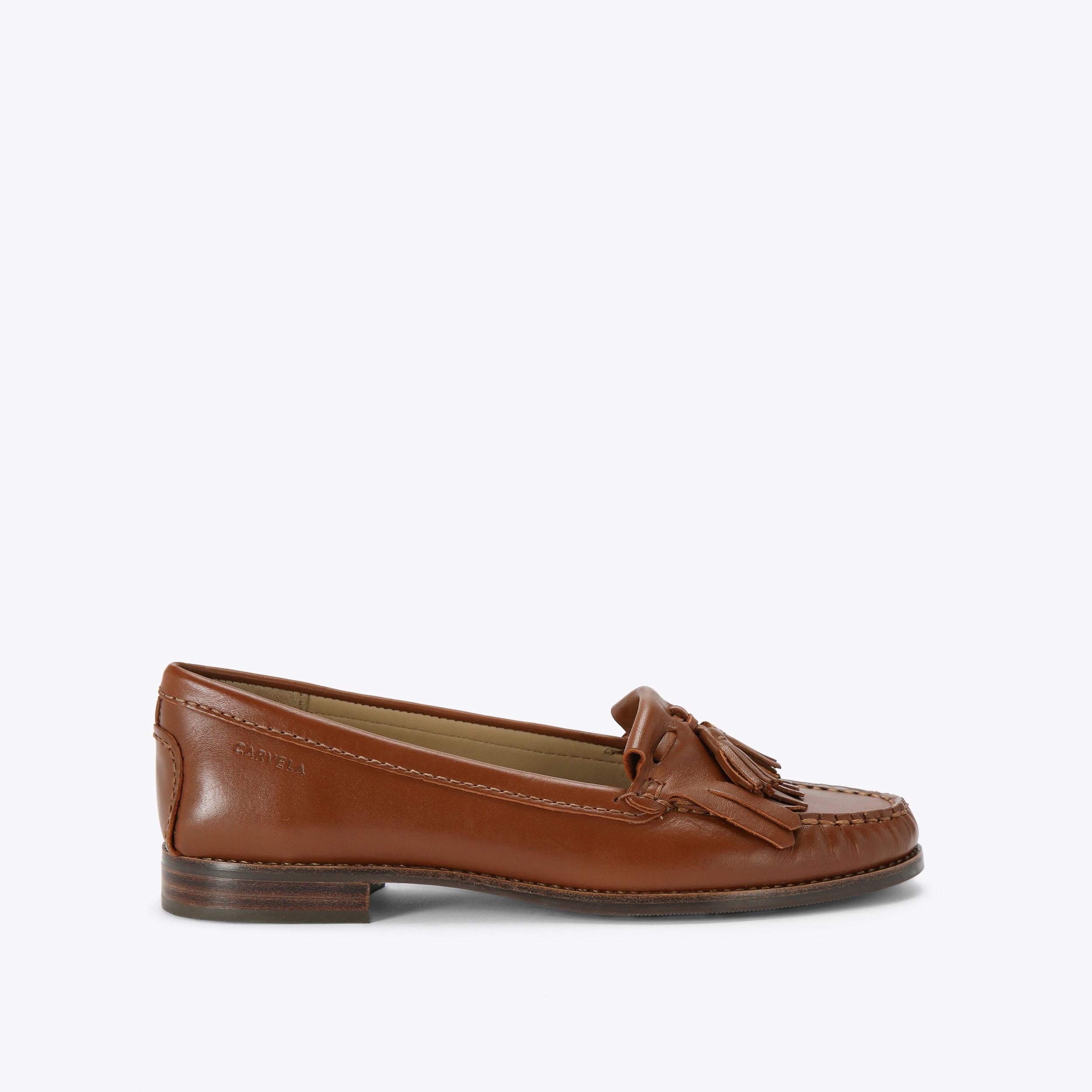 Carvela cheap tan loafers