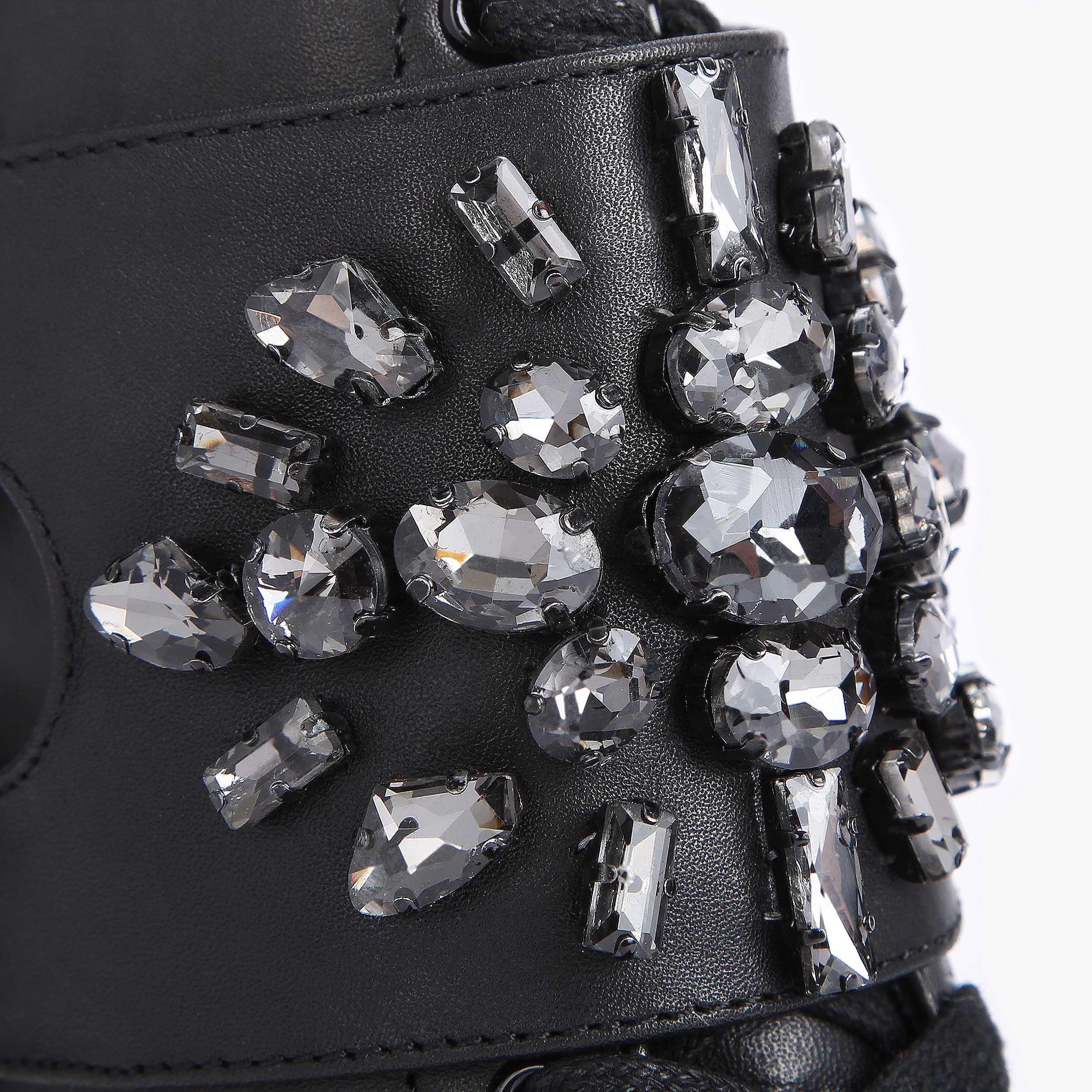 Kurt geiger london outlet stoop embellished boots