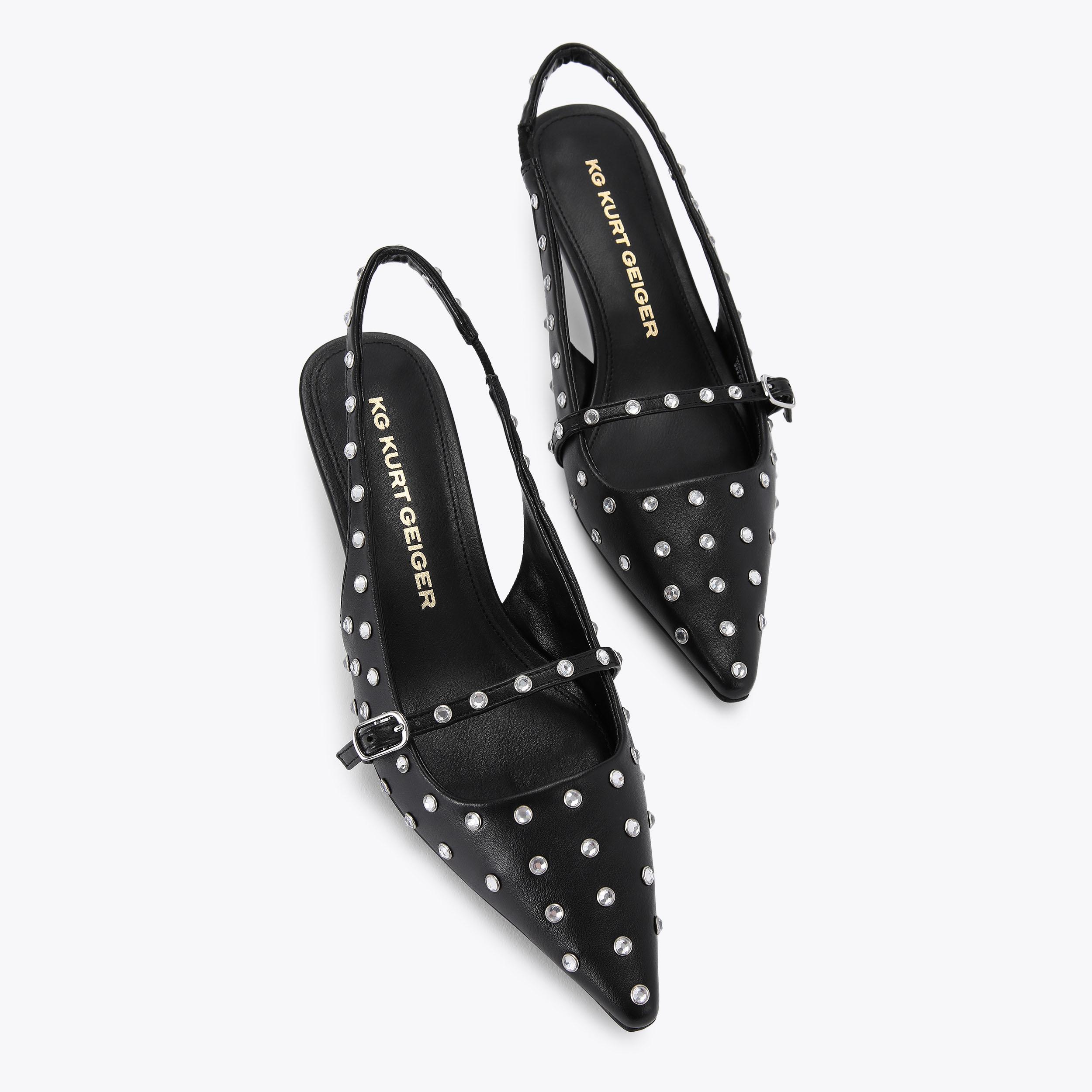 former-stud-black-polyurethane