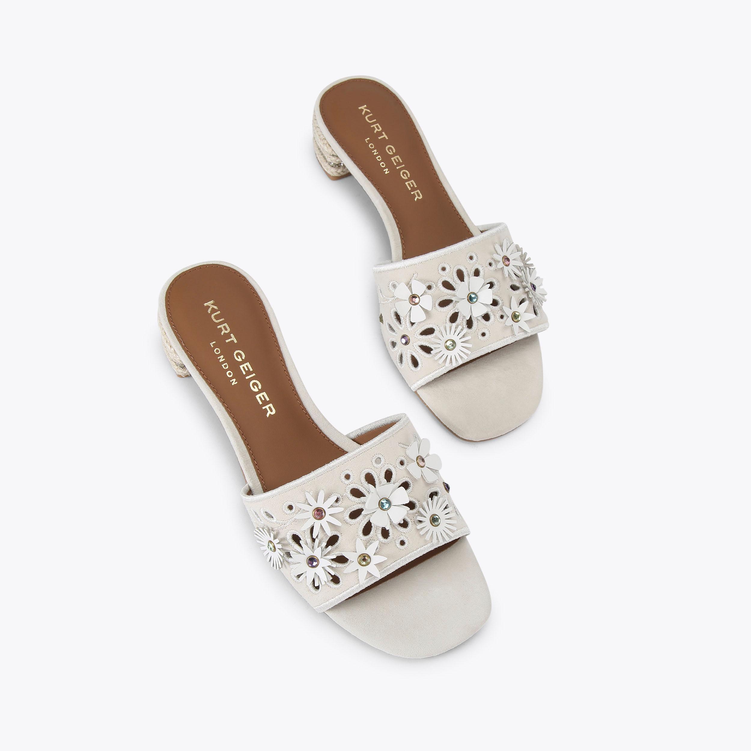 品揃え豊富で SANDAL LOW FLOWER Bone GEIGER KURT by Sandal On Slip Suede バッグ