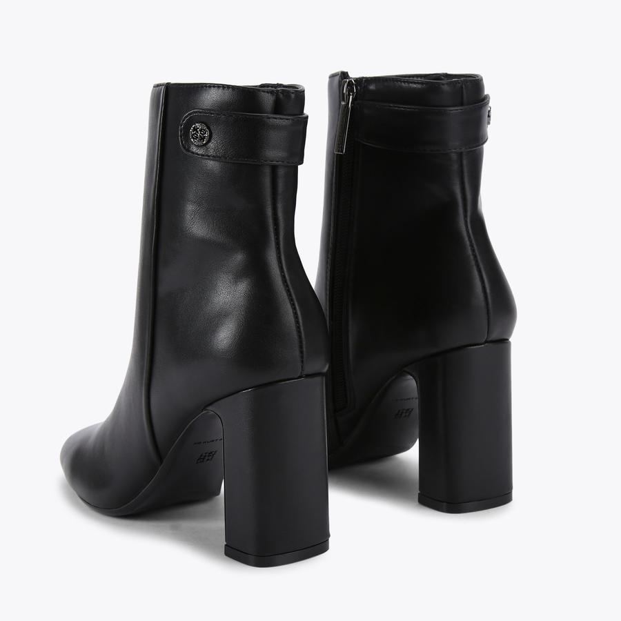 ヴァーティゴ/マーキュリー・イヤーズ TRIX Black Block Heel Boot by KG KURT GEIGER