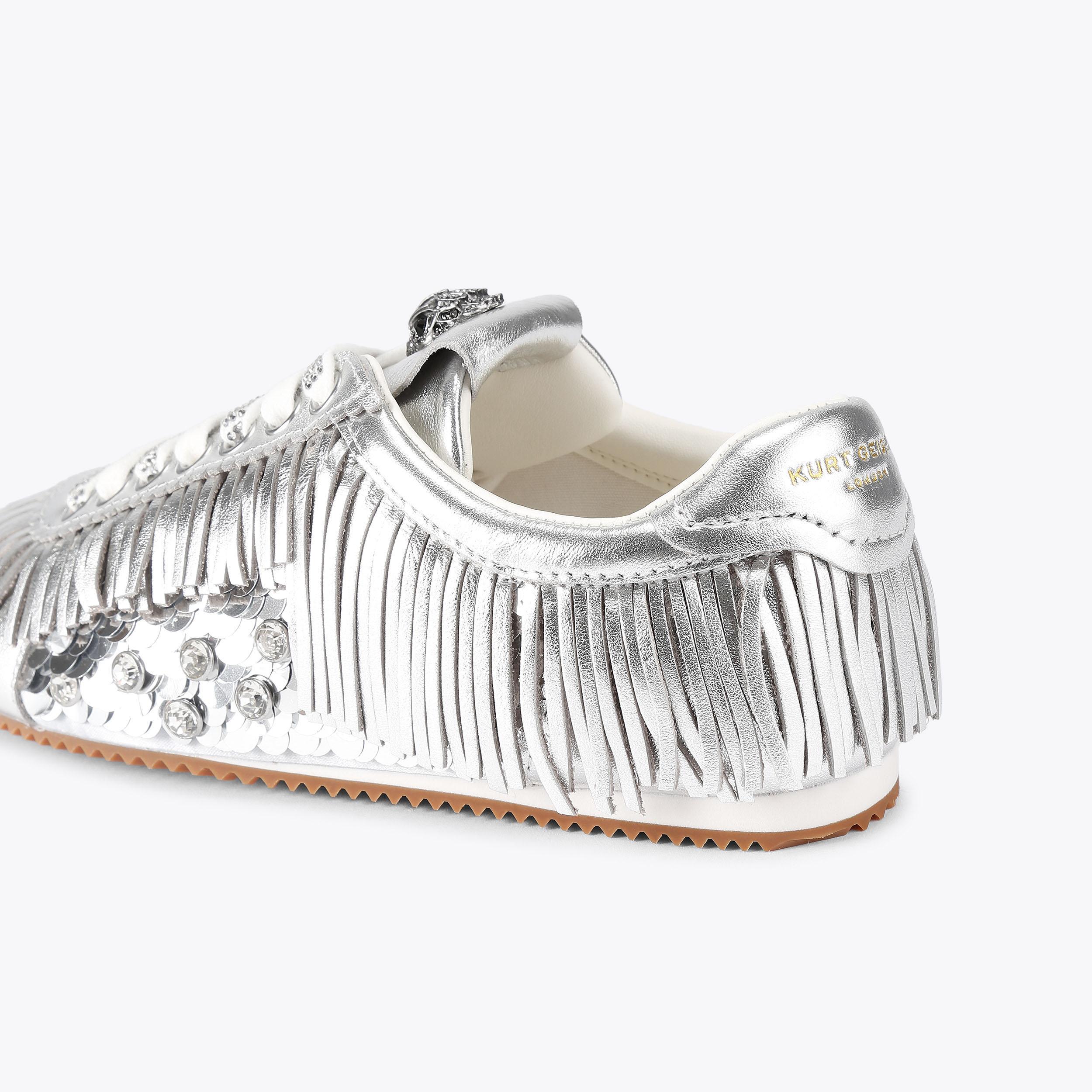 Islington Fringe Sneaker alternative 4