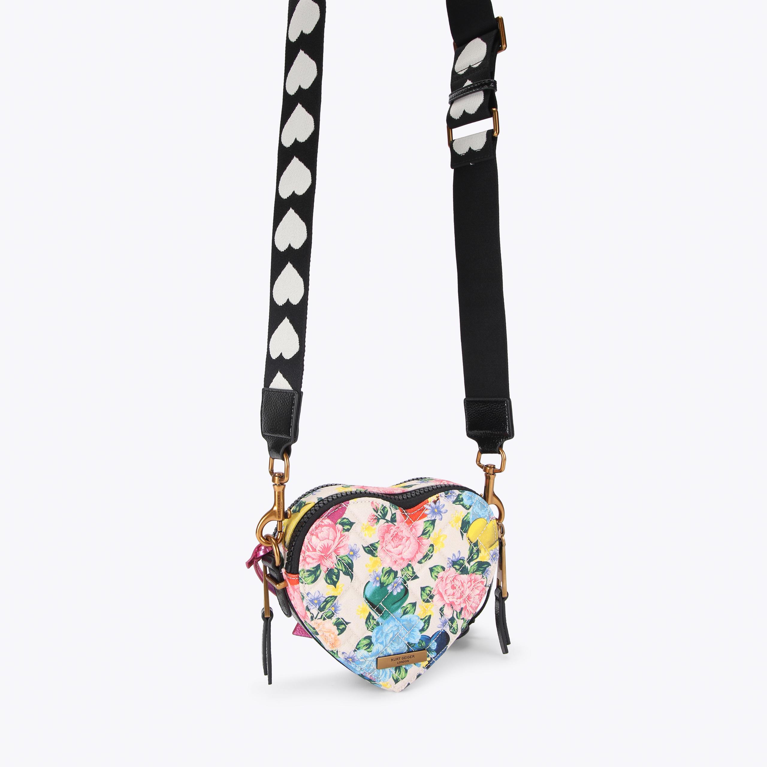小島工芸 K's way com2 C2B-80C No.6110185 2Z SOUTHBANK HEART XB by KURT GEIGER LONDON