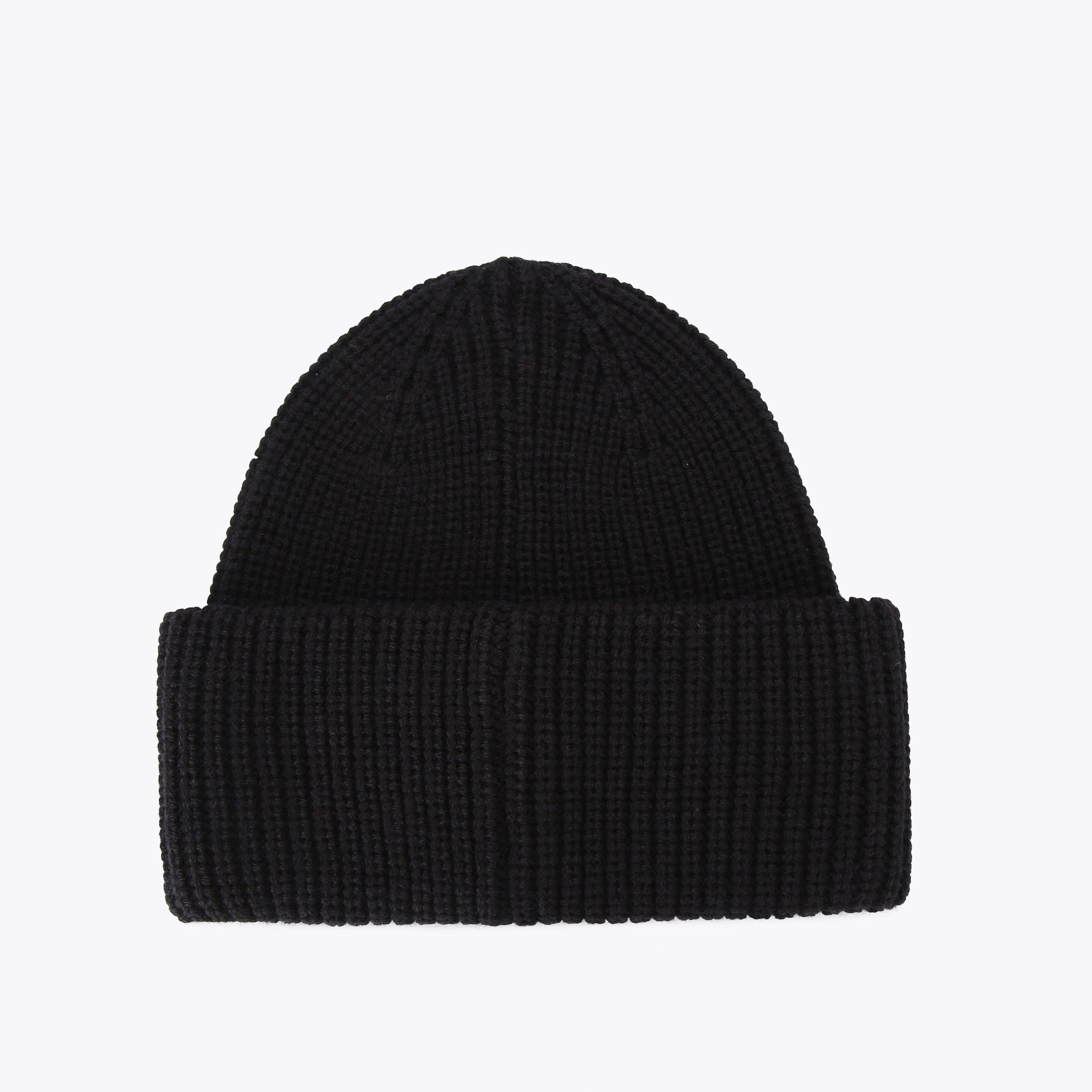 Eyelet Beanie(Black)