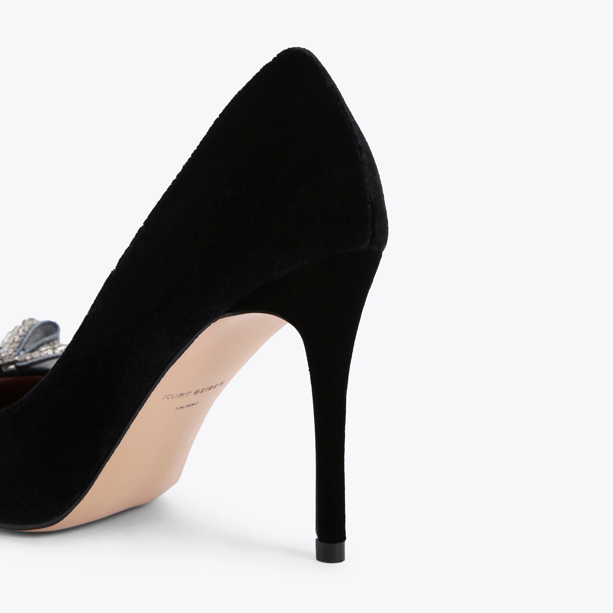 Kurt geiger clearance black court shoes