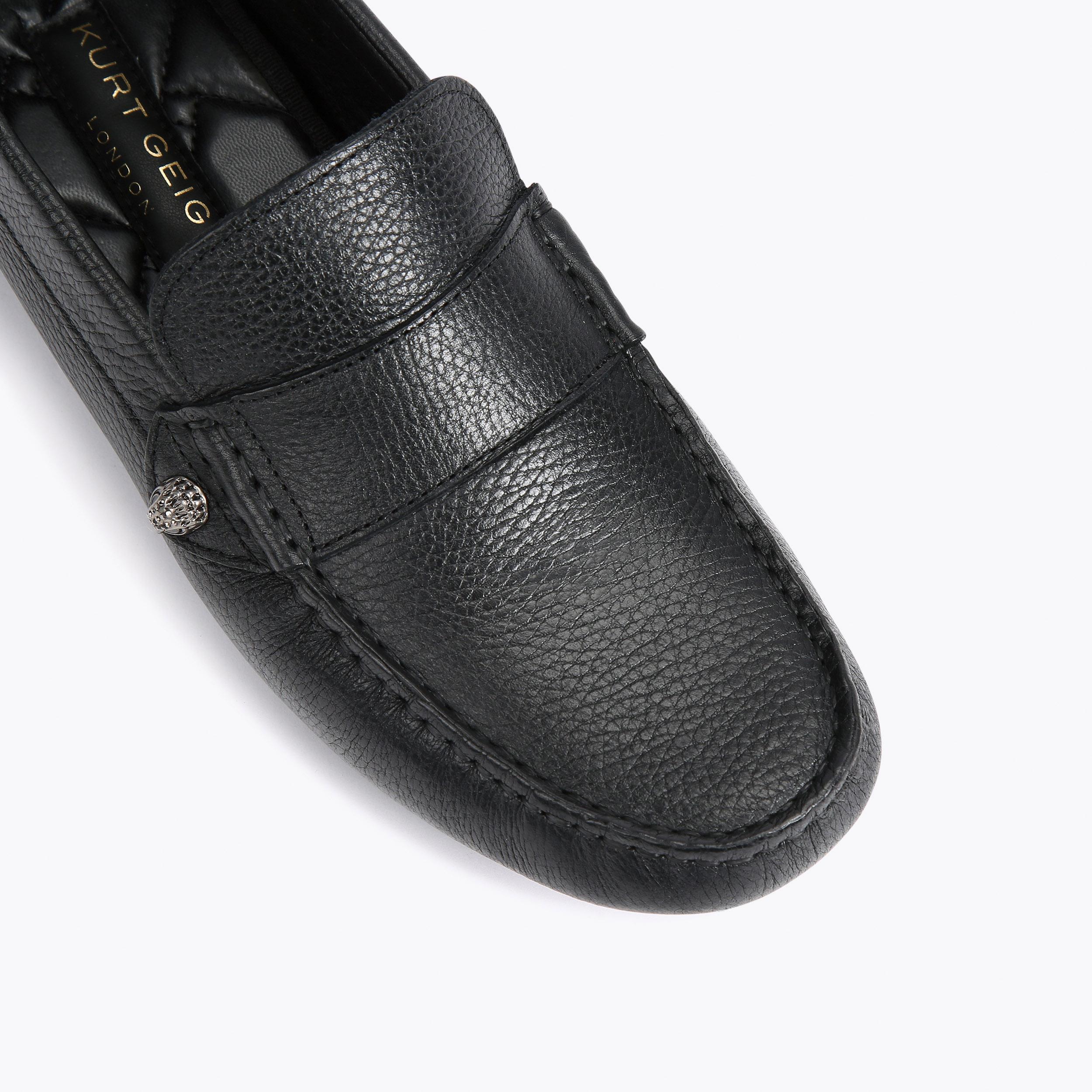 stirling-black-leather-kurt-